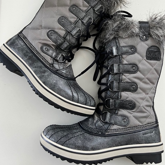 Sorel Tofino Laceup Mid Calf Waterproof Snow Boots Gray/Kettle Black Size 7 - Picture 2 of 5